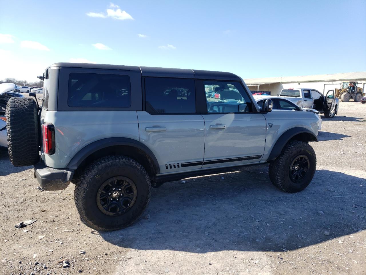 2021 Ford Bronco - Image 3