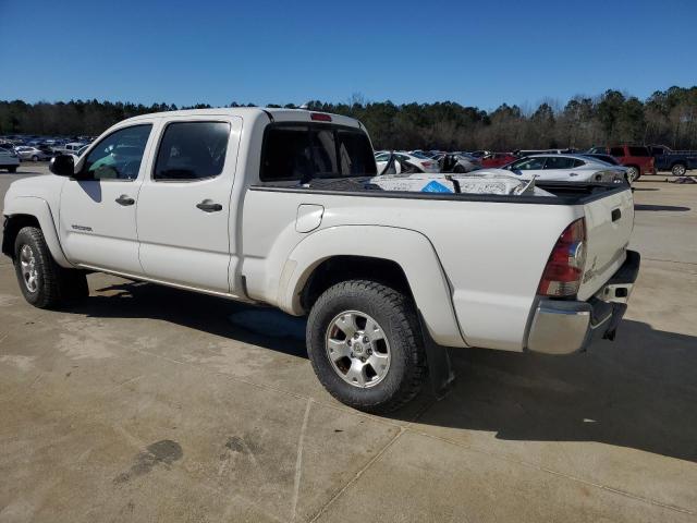 Пикапы TOYOTA TACOMA 2015 Белы