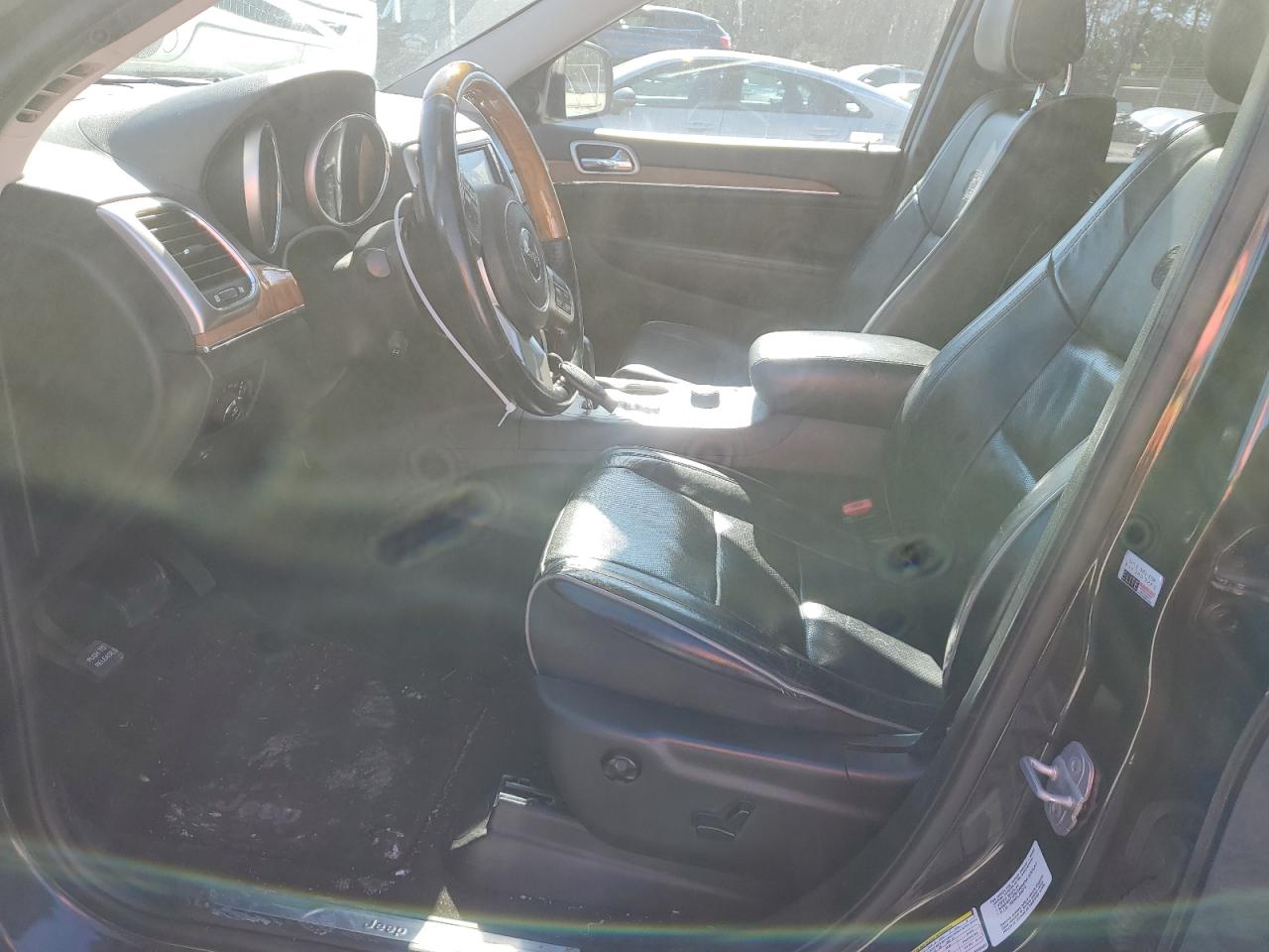 2011 Jeep Grand Cherokee - Image 7