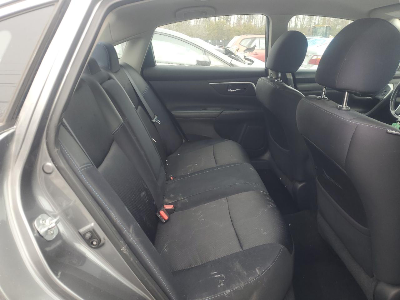 2016 Nissan Altima - Image 10