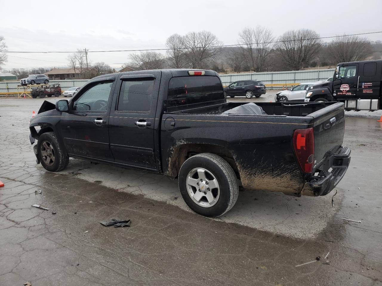 2011 Chevrolet Colorado - Image 2