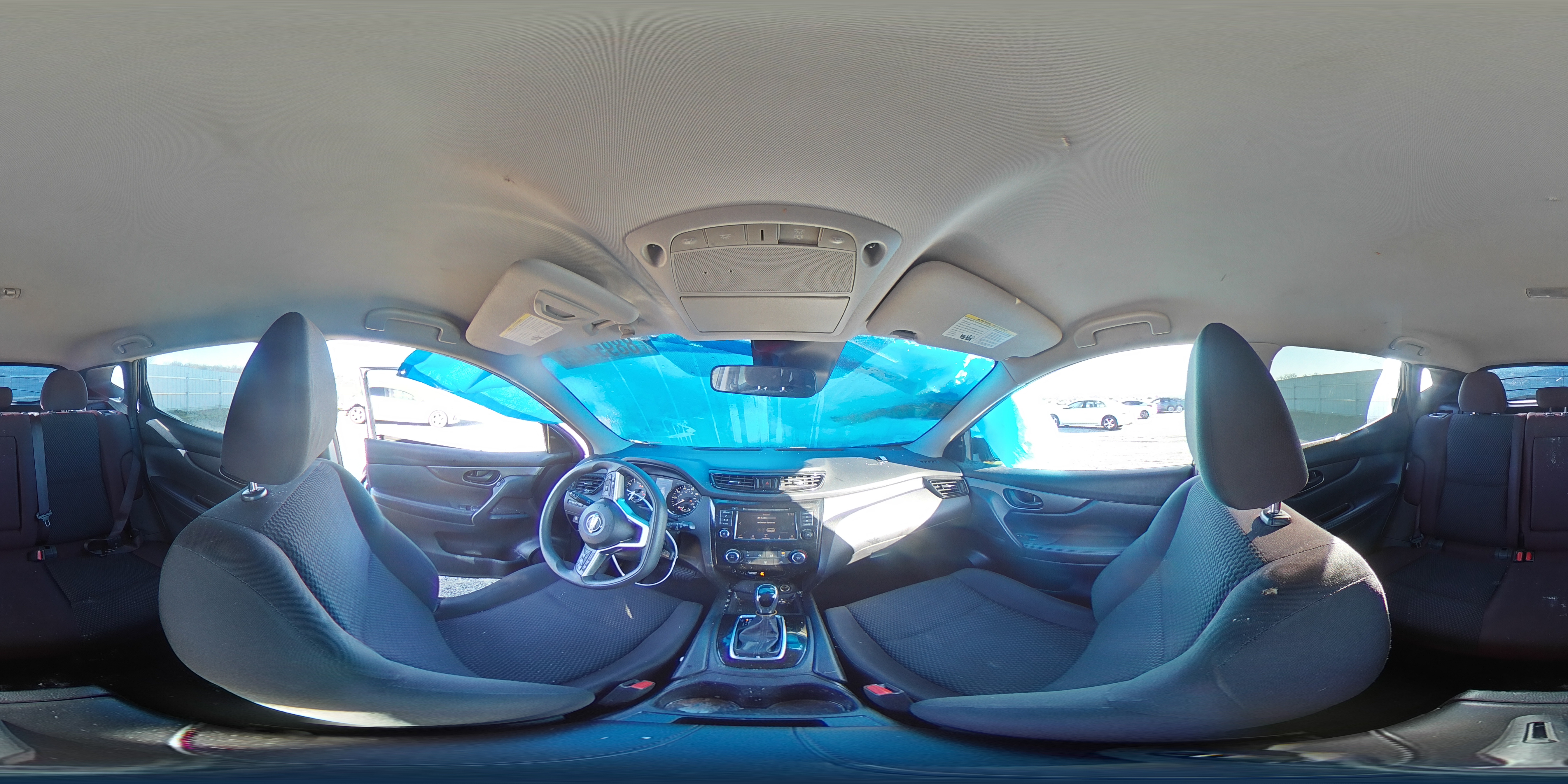 2021 Nissan Rogue - Image 12