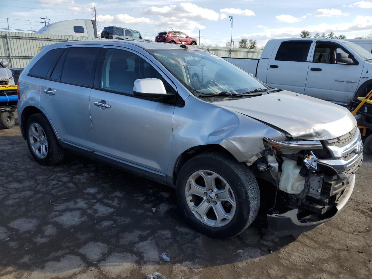 2011 Ford Edge - Image 4