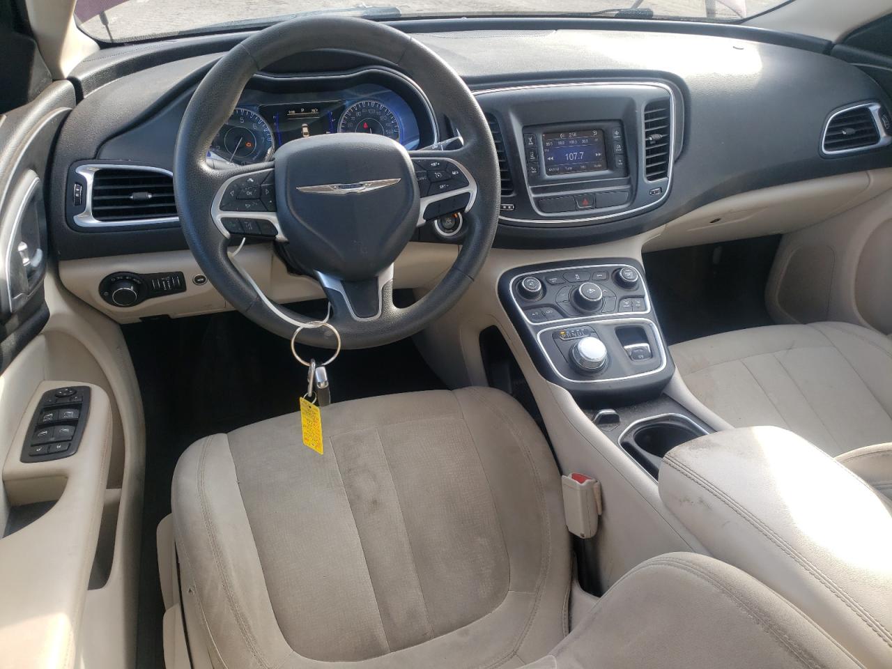 2016 Chrysler 200 - Image 12