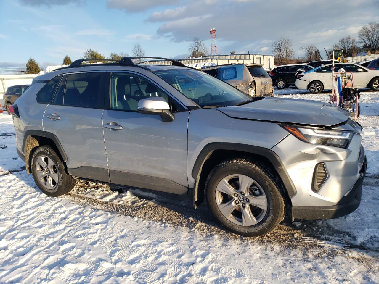 2022 Toyota RAV 4 - Image 4