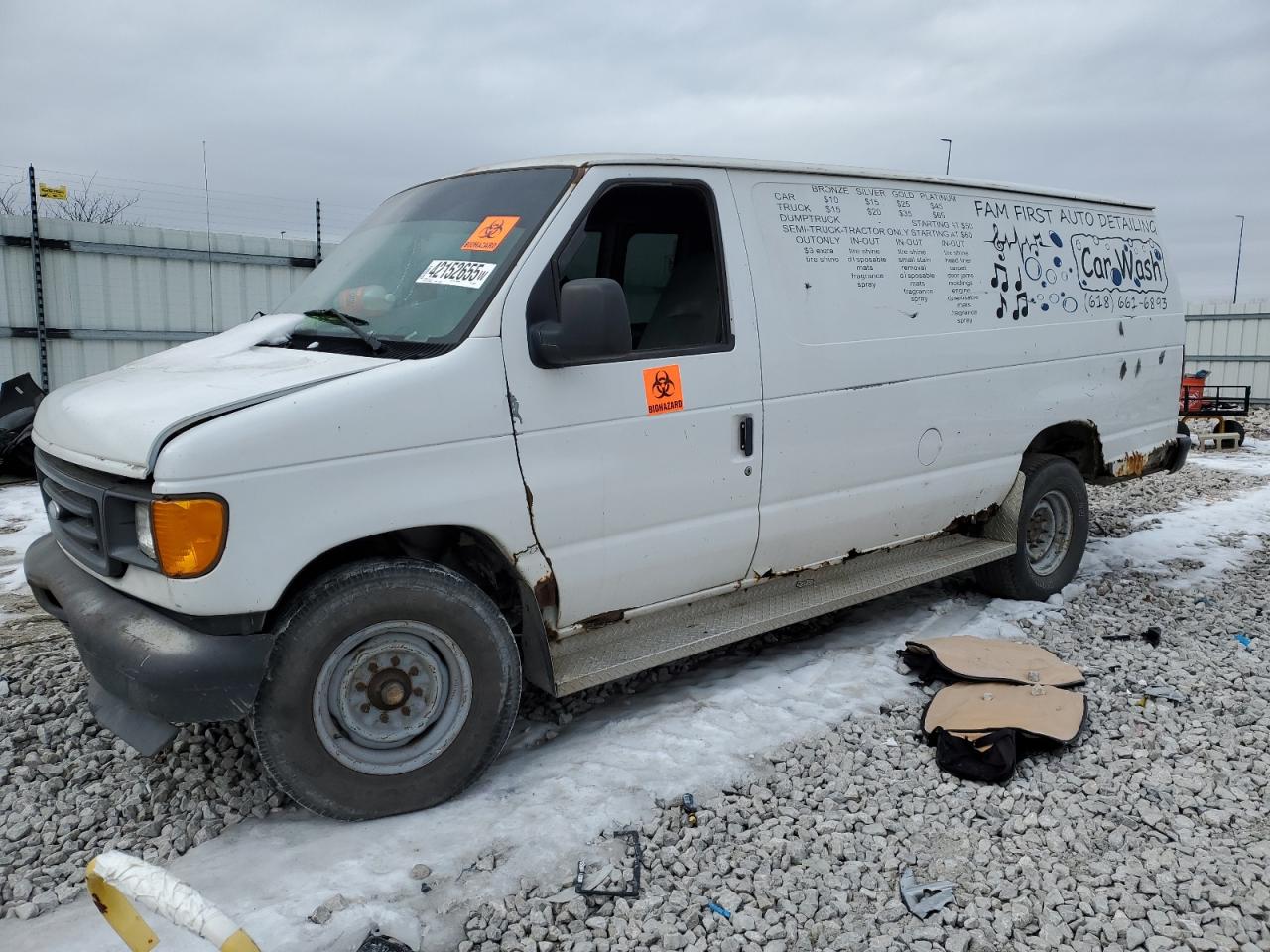 2003 Ford Econoline E350 Super Duty Van for Sale in Cahokia Heights, IL - Normal Wear