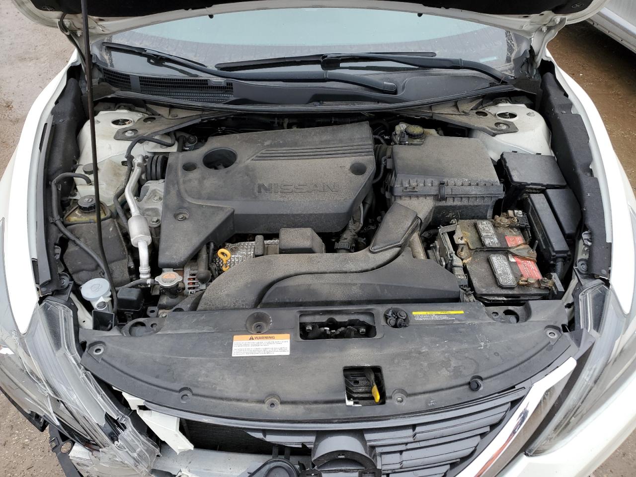 2016 Nissan Altima - Image 11