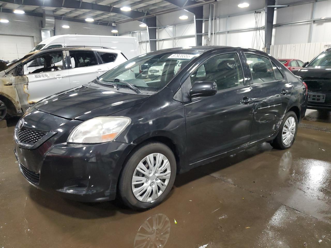 2012 Toyota Yaris - Image 1