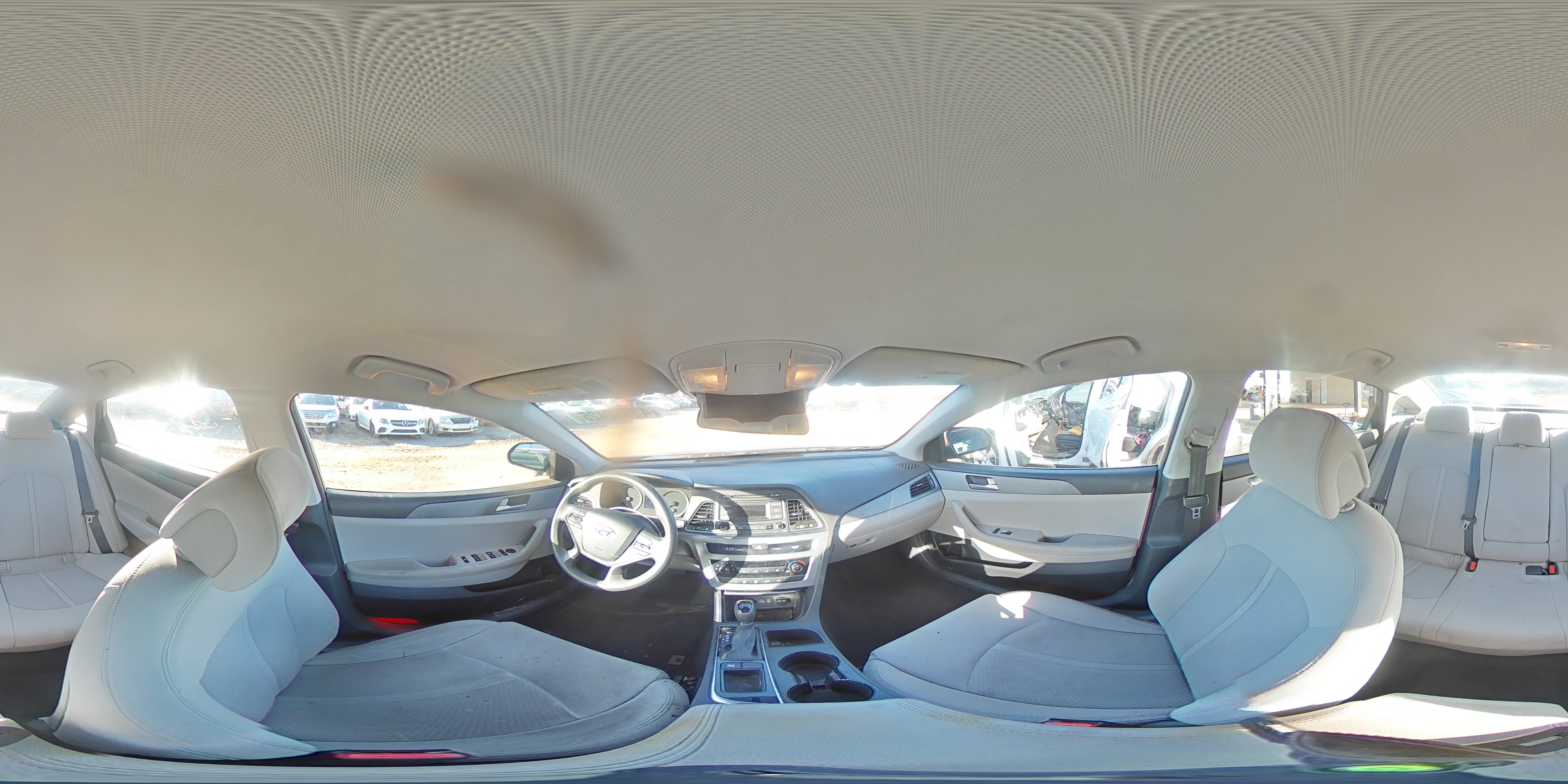 2017 Hyundai Sonata - Image 13
