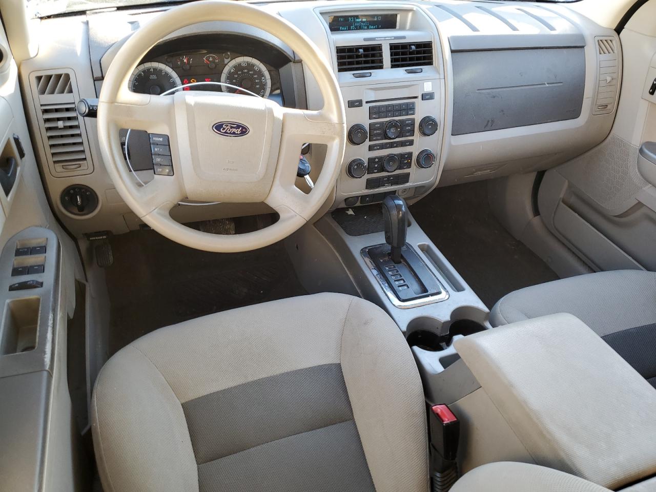 2008 Ford Escape - Image 8
