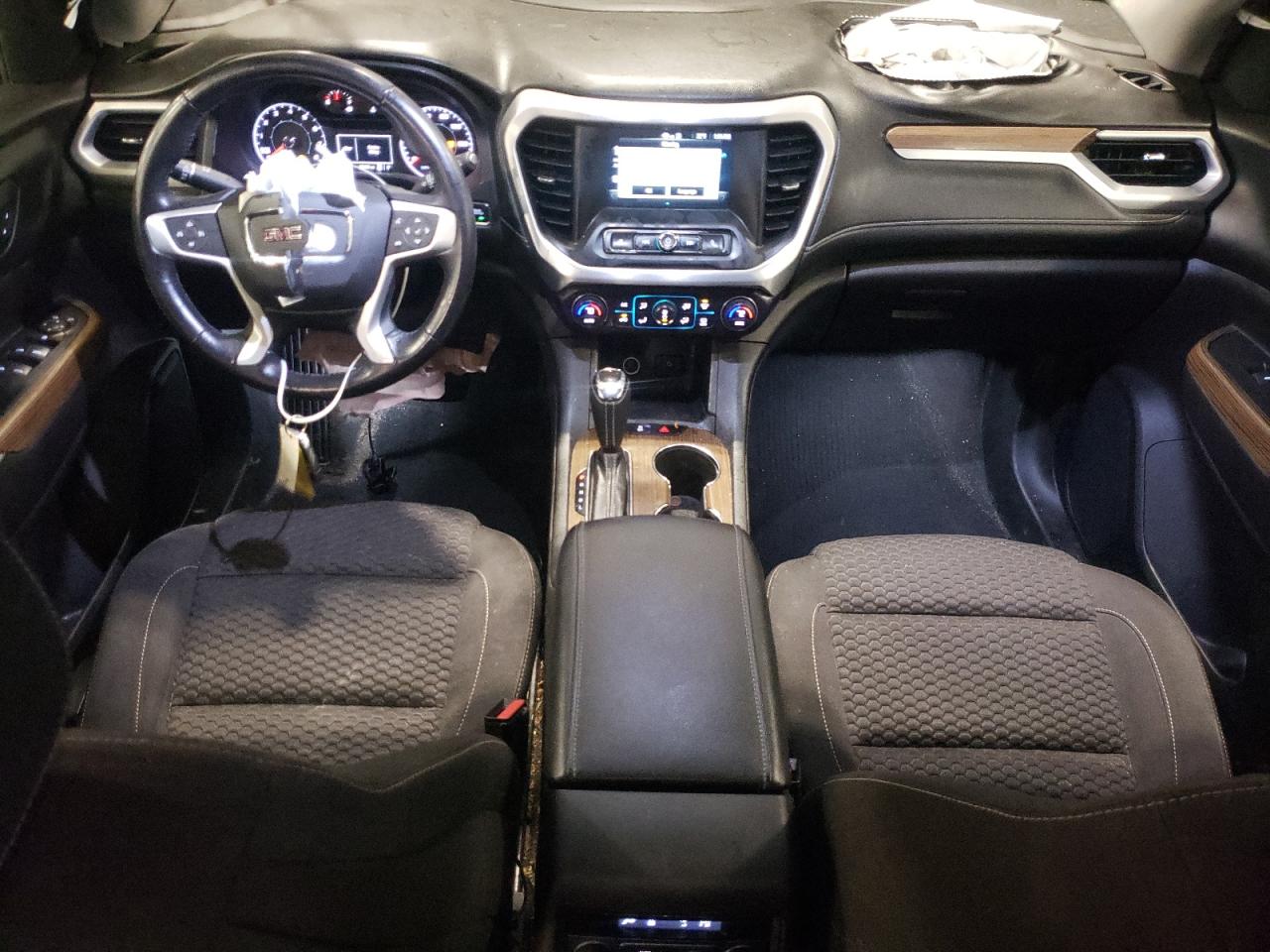 2017 GMC Acadia - Image 8