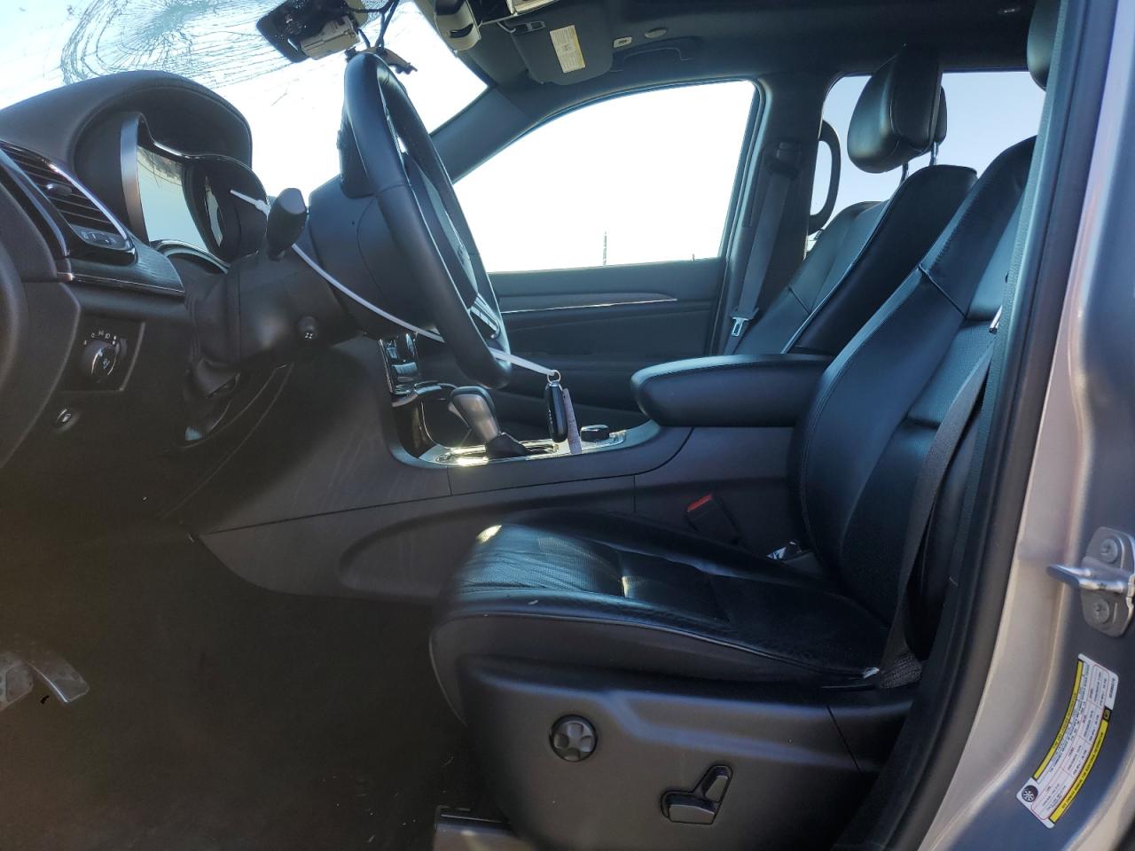 2019 Jeep Grand Cherokee - Image 7