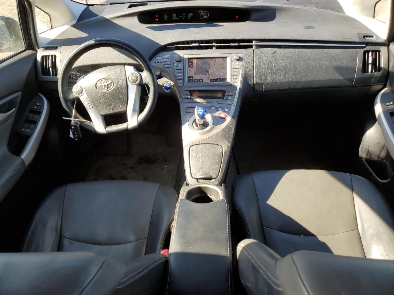 2012 Toyota Prius - Image 8