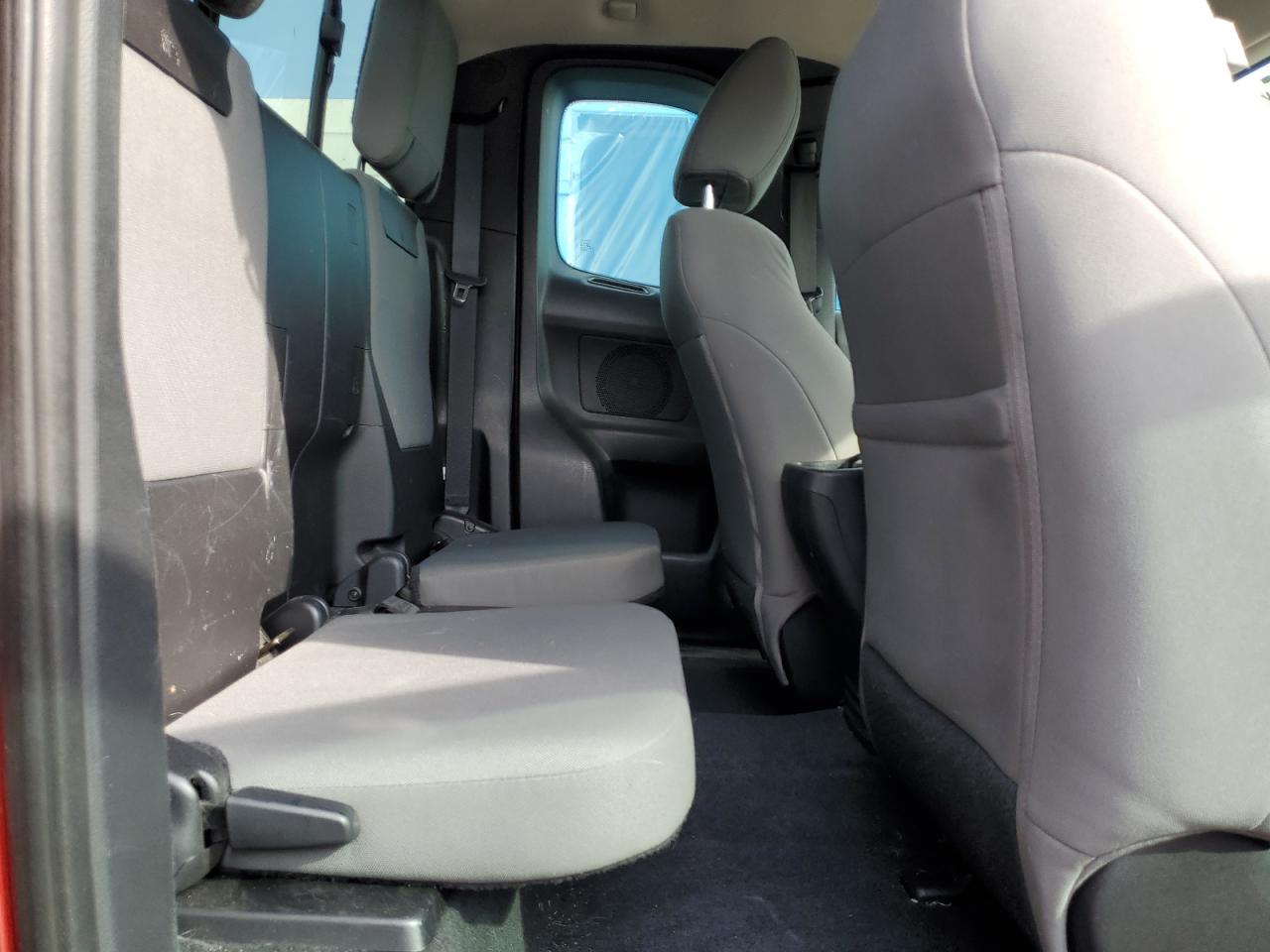 2017 Toyota Tacoma - Image 10