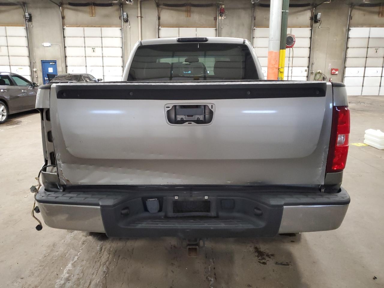 2008 Chevrolet Silverado - Image 6
