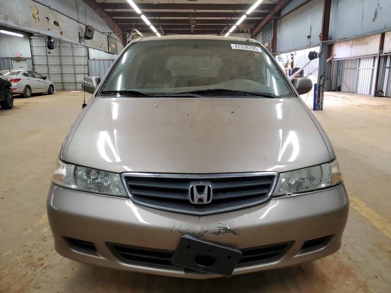 2004 Honda Odyssey - Image 5