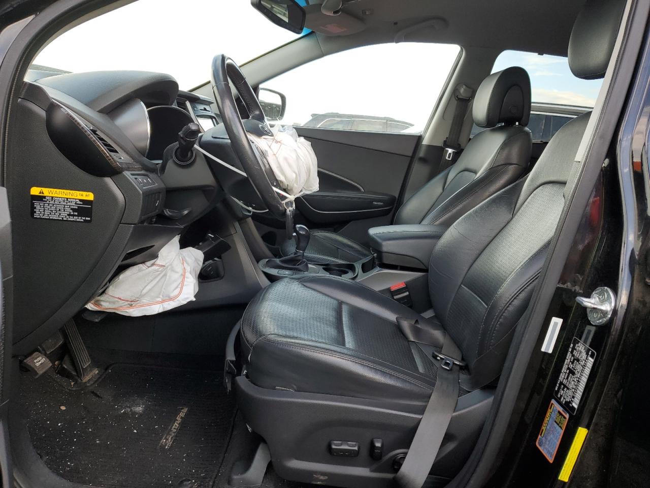 2014 Hyundai Santa Fe - Image 7