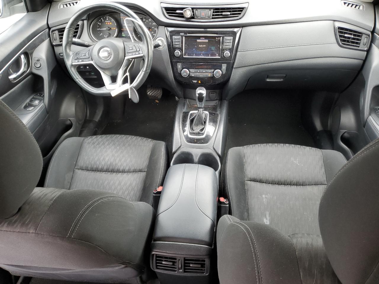 2018 Nissan Rogue - Image 8