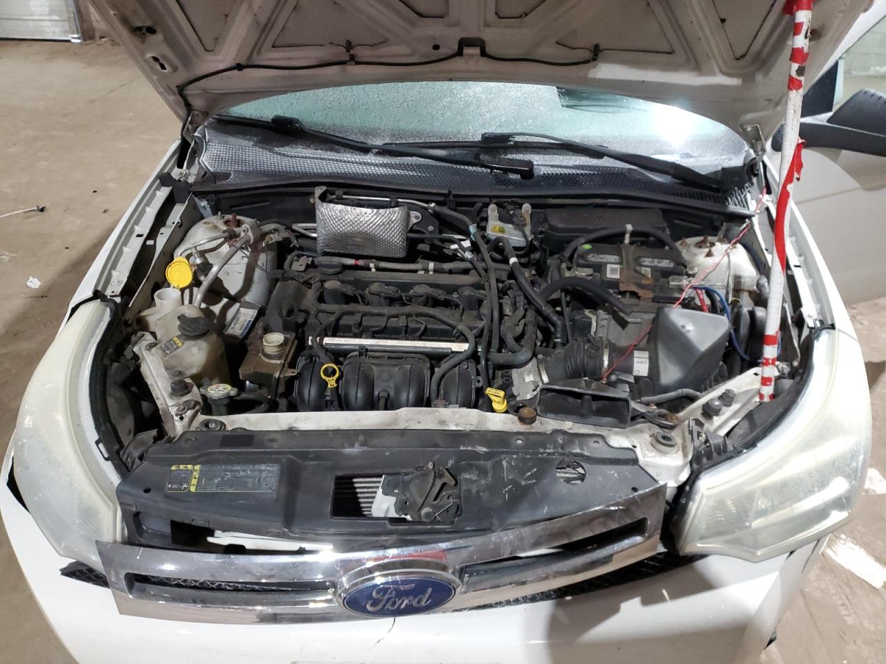 2010 Ford Focus - Image 13