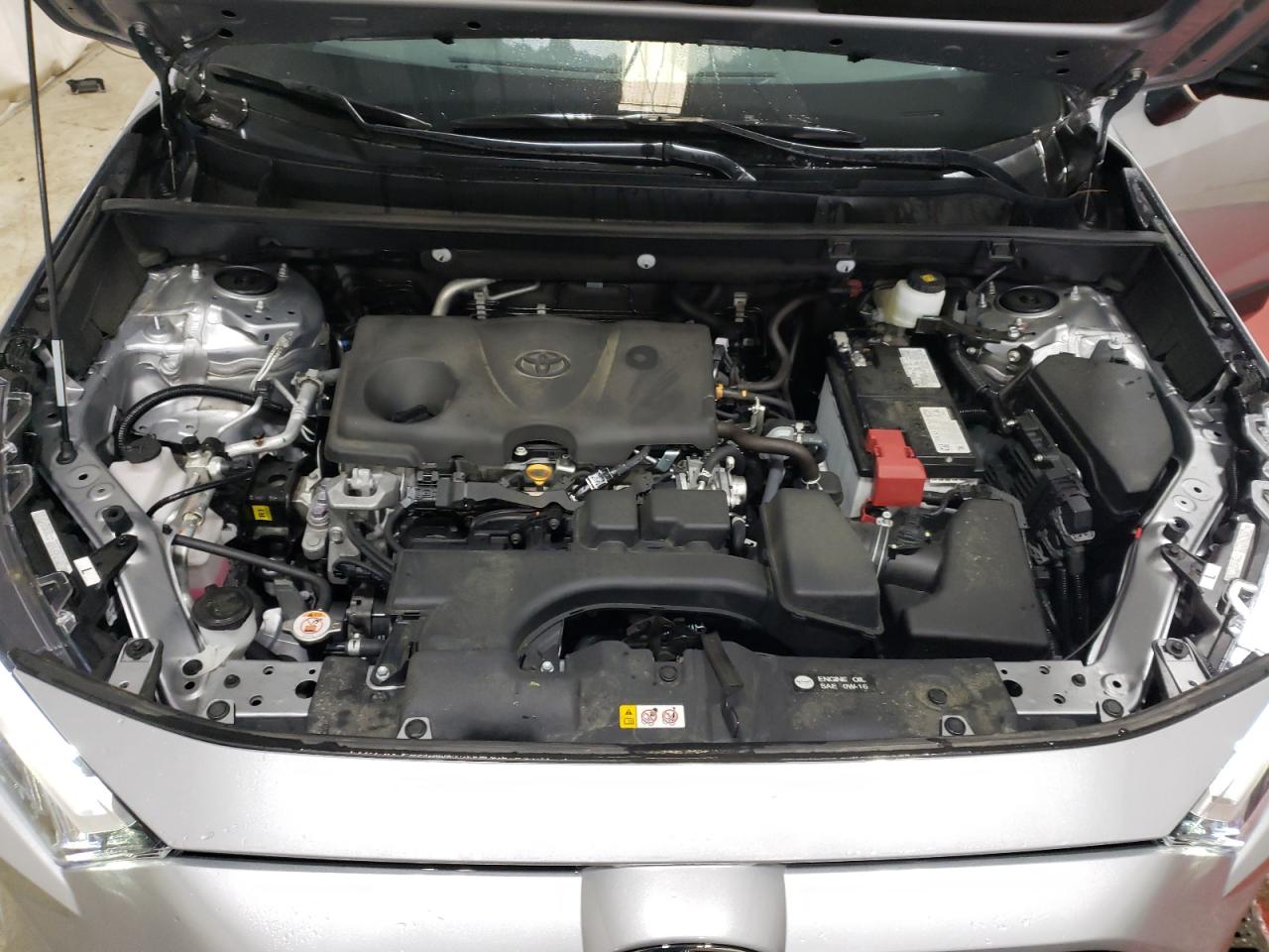 2024 Toyota RAV 4 - Image 12