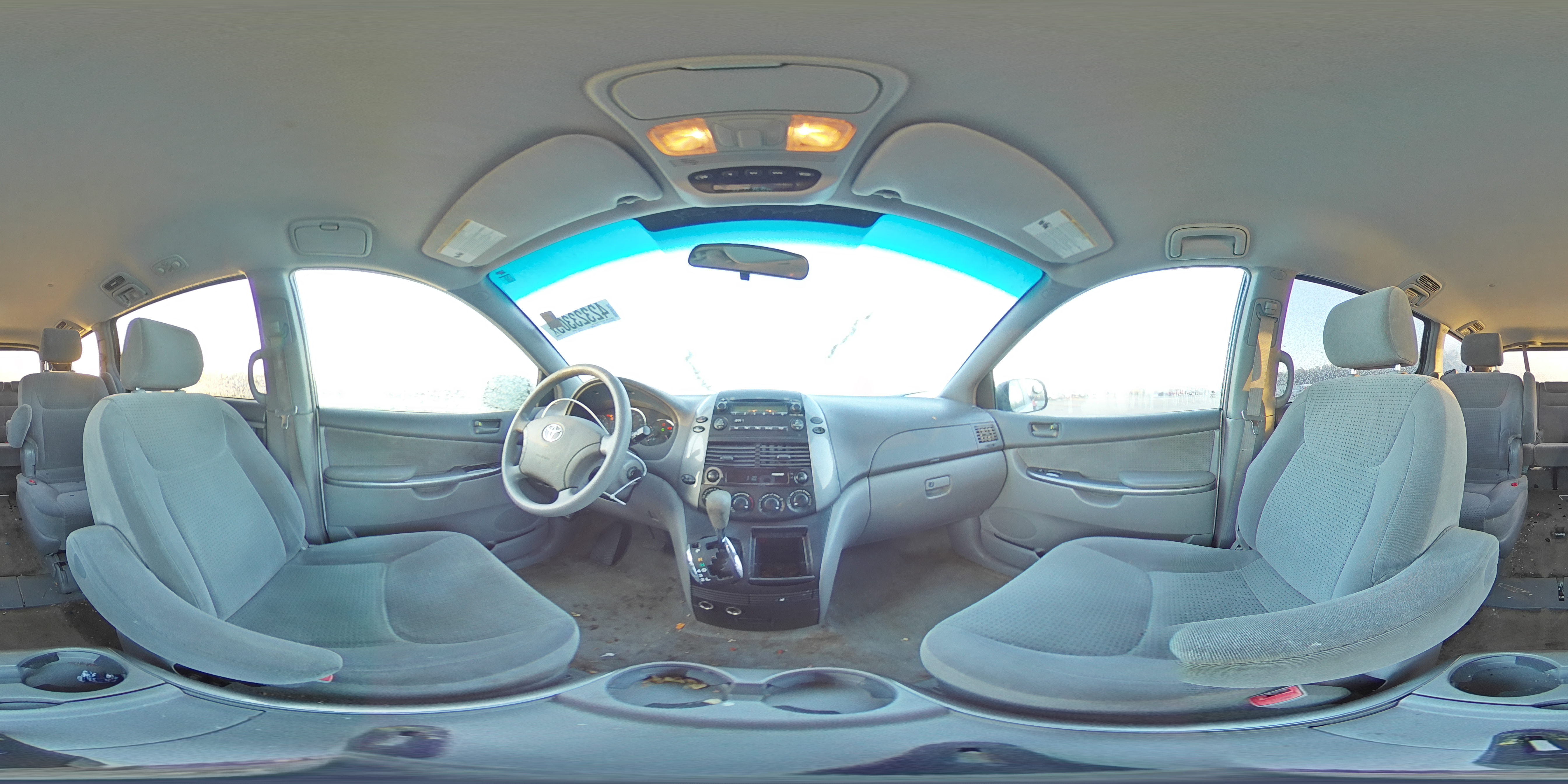 2006 Toyota Sienna - Image 13