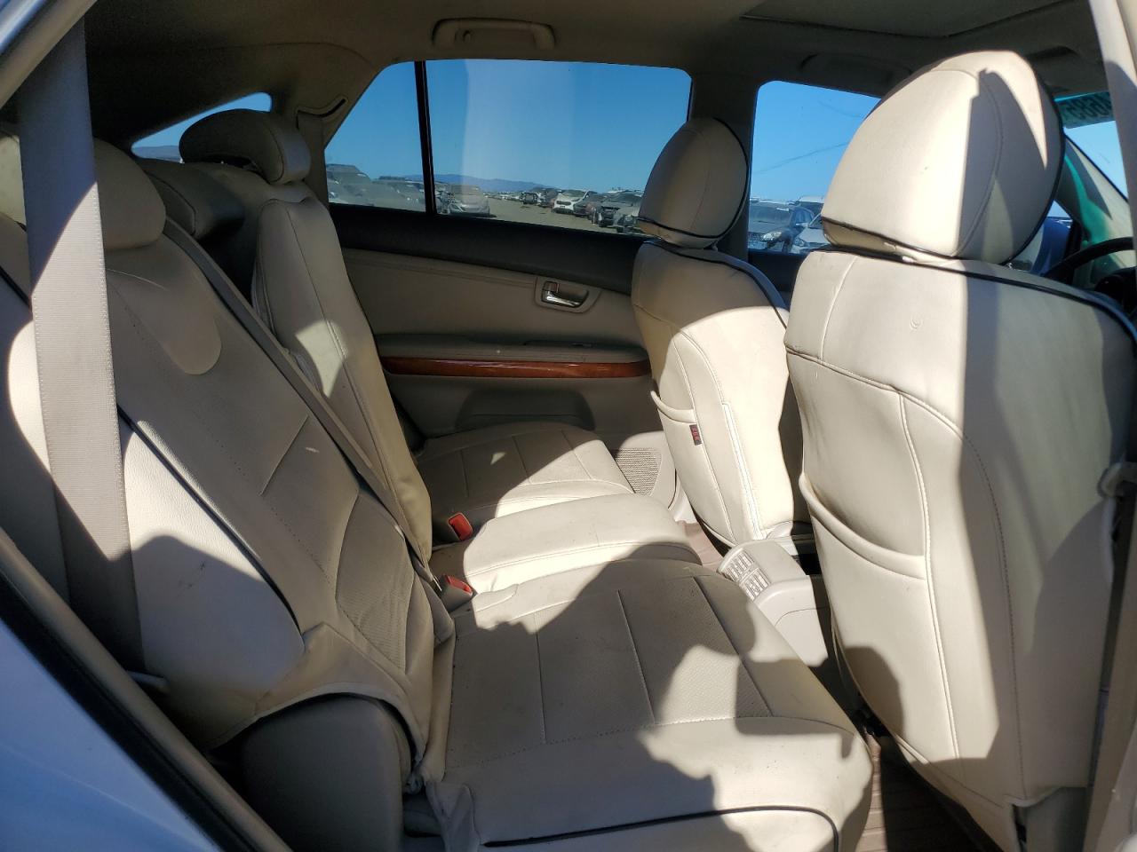 2009 Lexus RX - Image 11