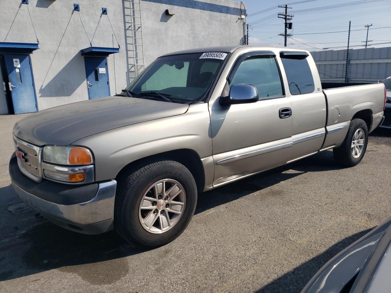 2000 Gmc New Sierra C1500 de vânzare în Sun Valley, CA - All Over