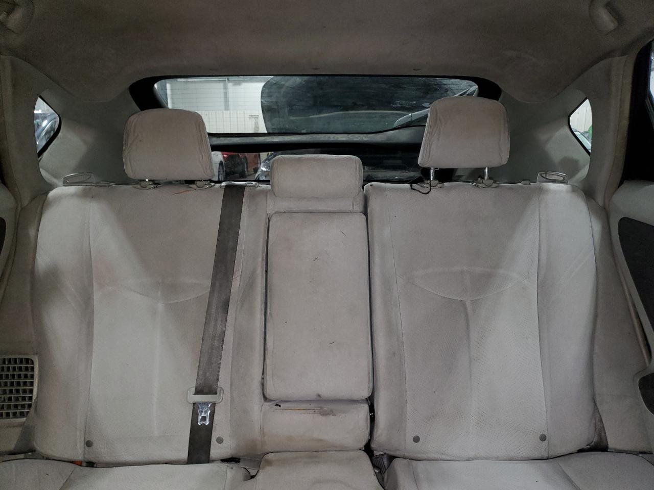 2010 Toyota Prius - Image 10
