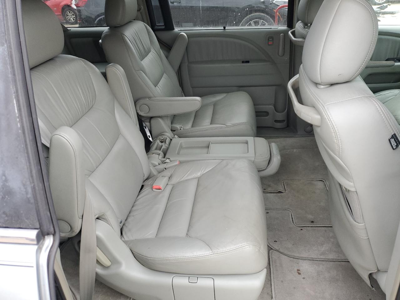 2006 Honda Odyssey - Image 11