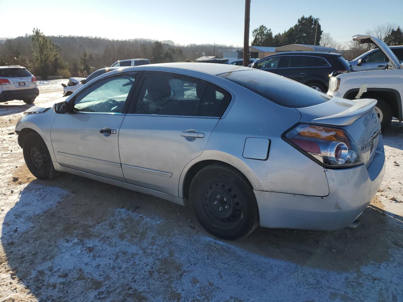 2011 Nissan Altima - Image 2