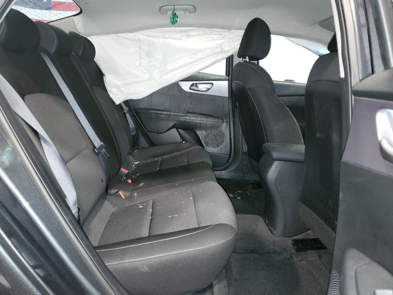 2022 Kia Forte - Image 10