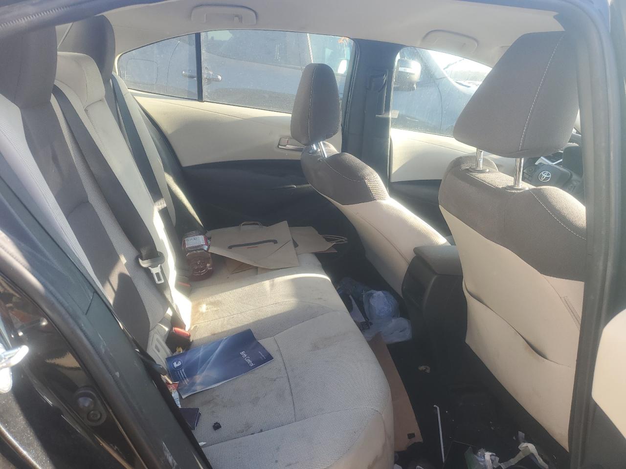 2021 Toyota Corolla - Image 10