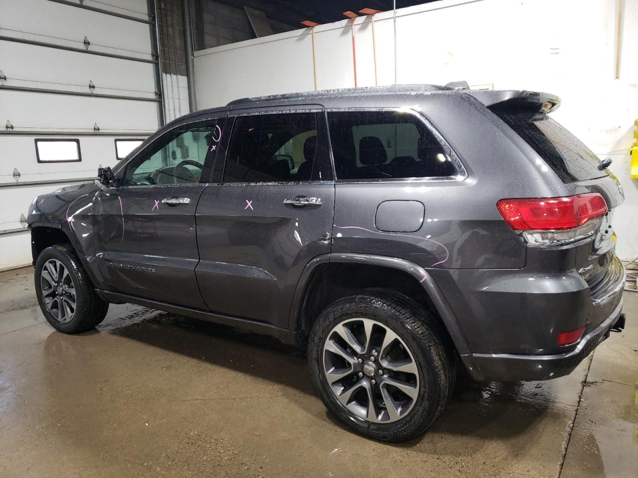 2017 Jeep Grand Cherokee - Image 2