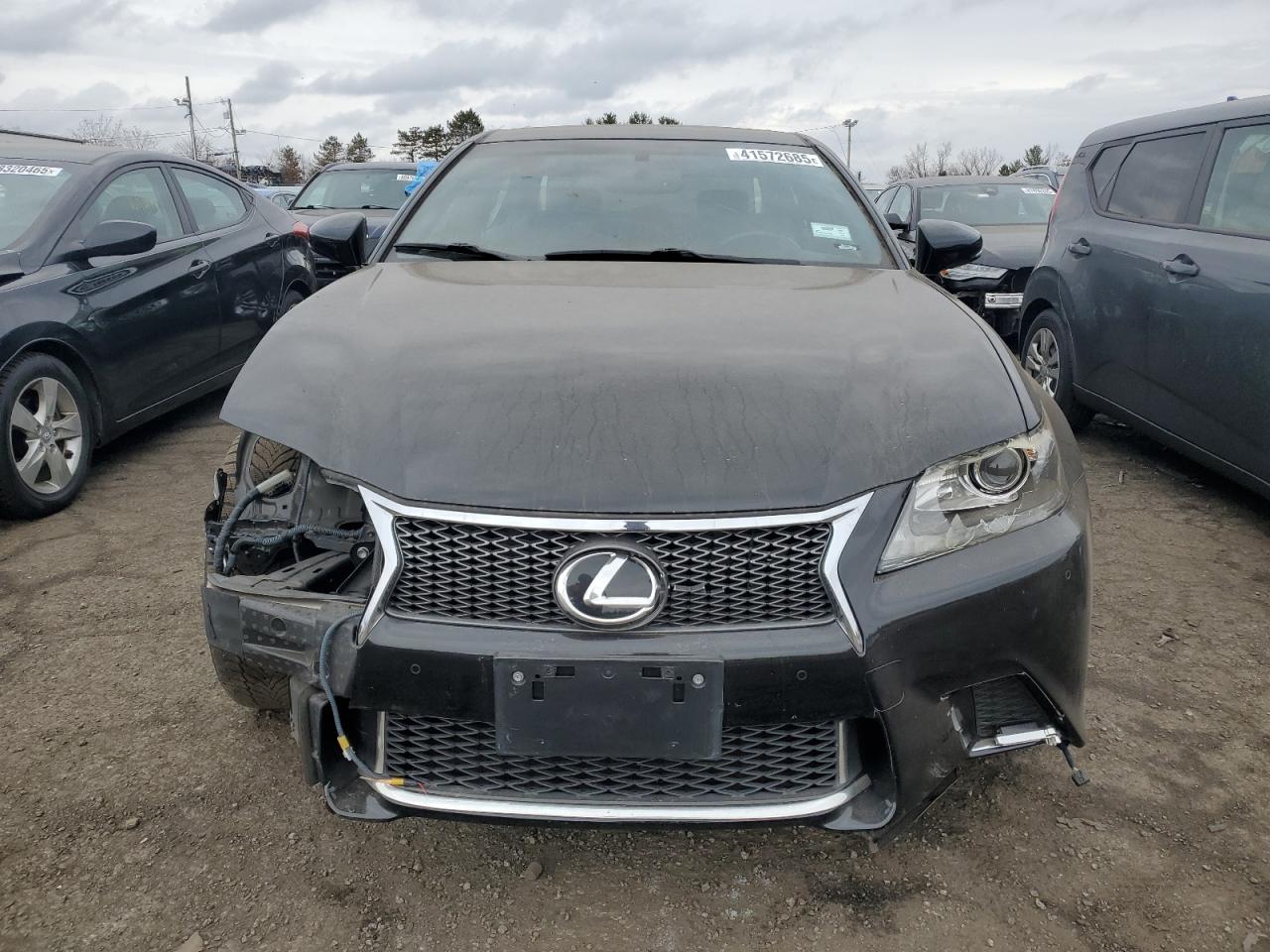 2015 Lexus GS - Image 5