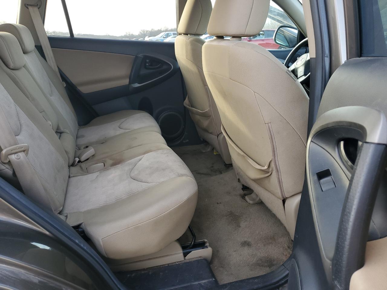 2011 Toyota RAV 4 - Image 10