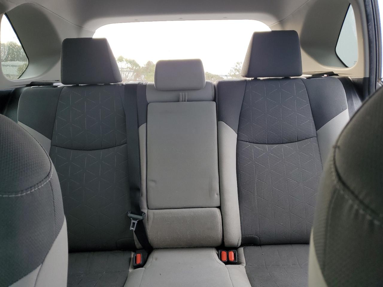 2020 Toyota RAV 4 - Image 10