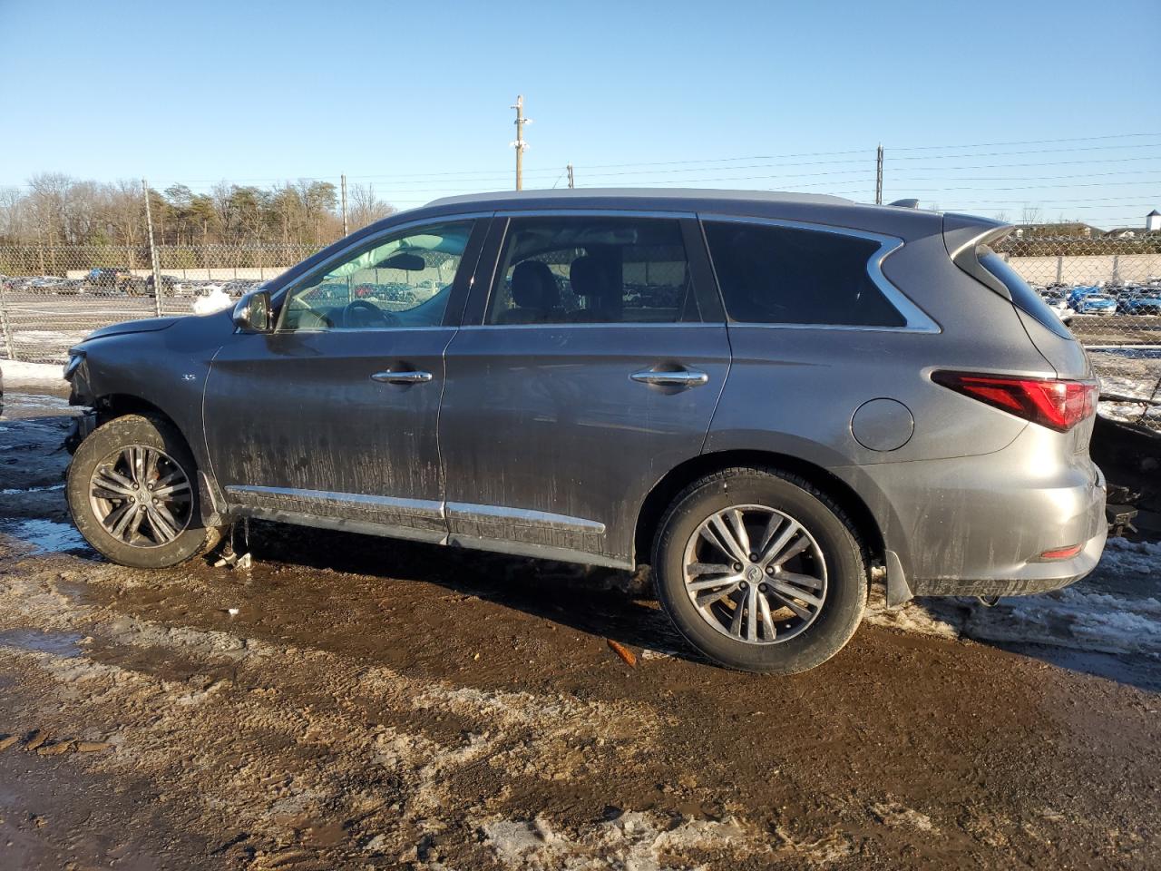 2019 Infiniti QX60 - Image 2