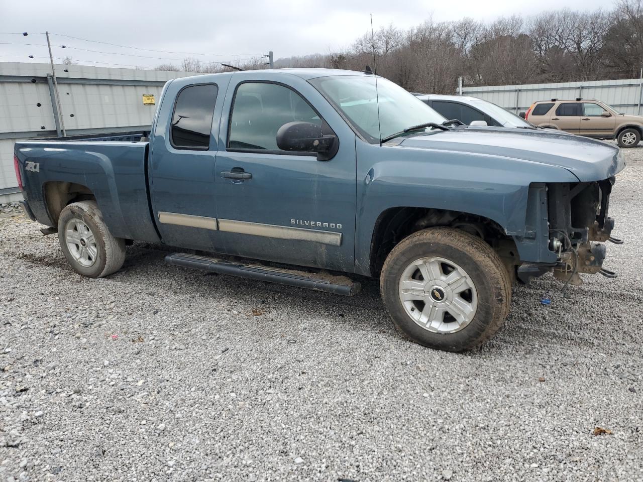 2013 Chevrolet Silverado - Image 4