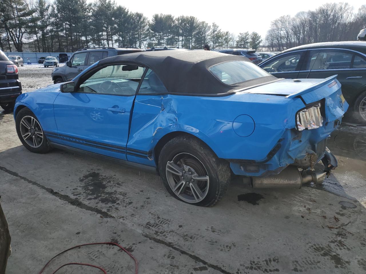 2012 Ford Mustang - Image 2