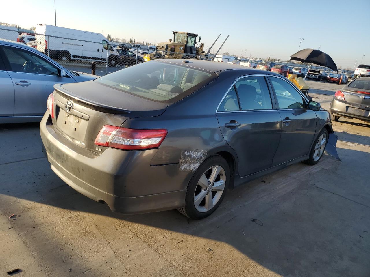 2011 Toyota Camry - Image 3