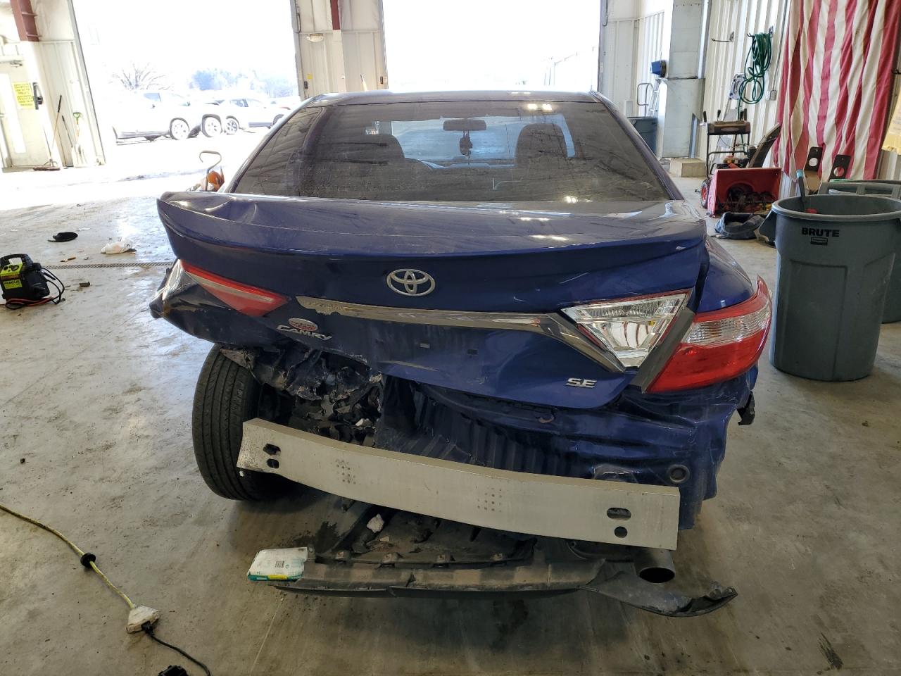 2015 Toyota Camry - Image 6