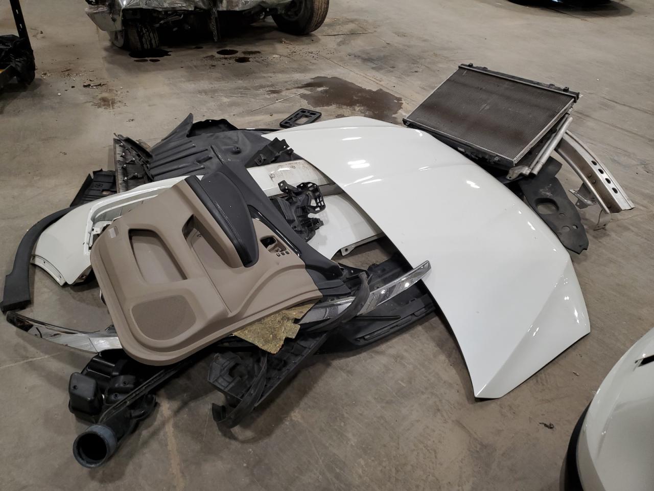 2016 Honda Pilot - Image 13