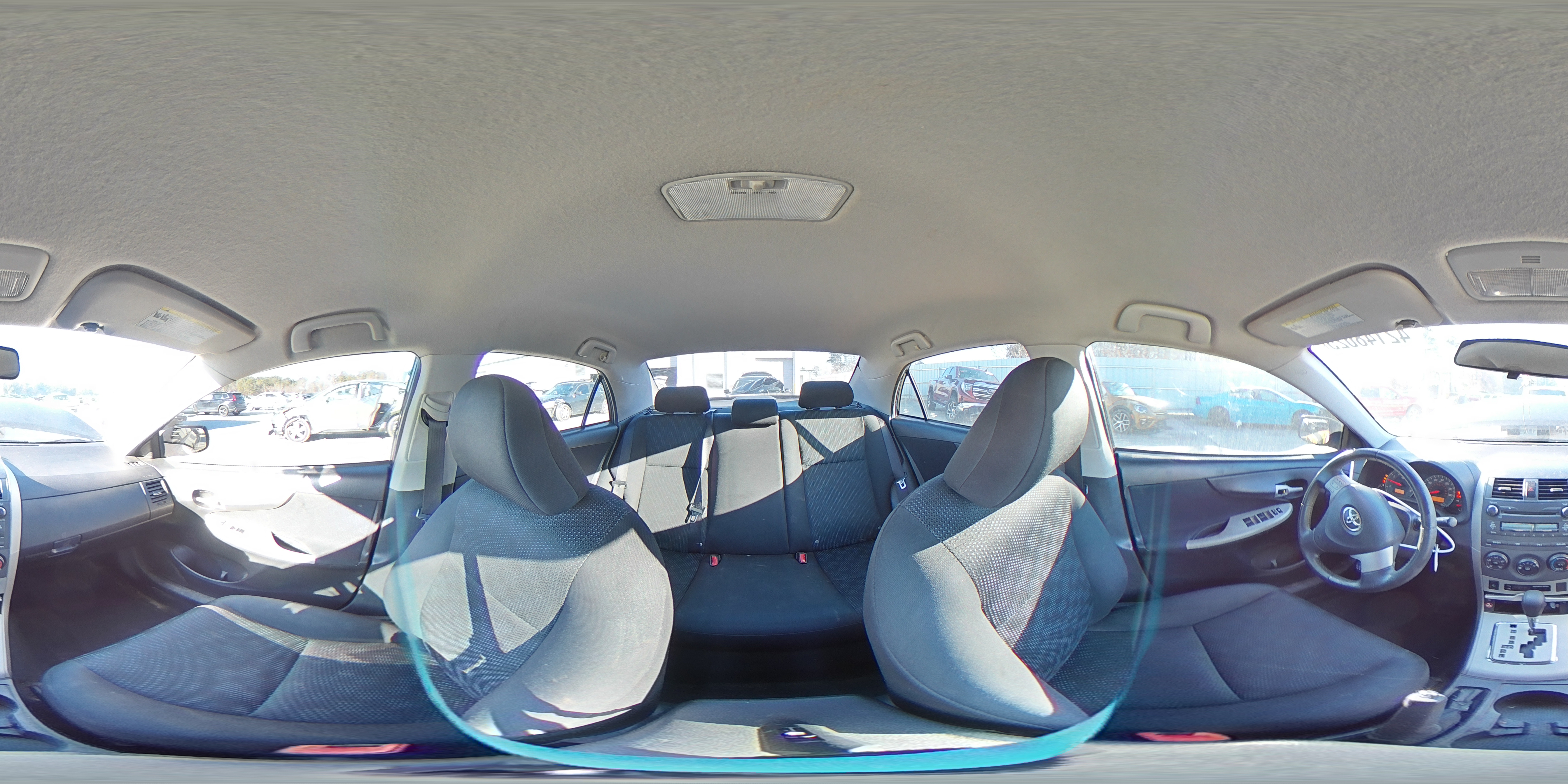 2010 Toyota Corolla - Image 13