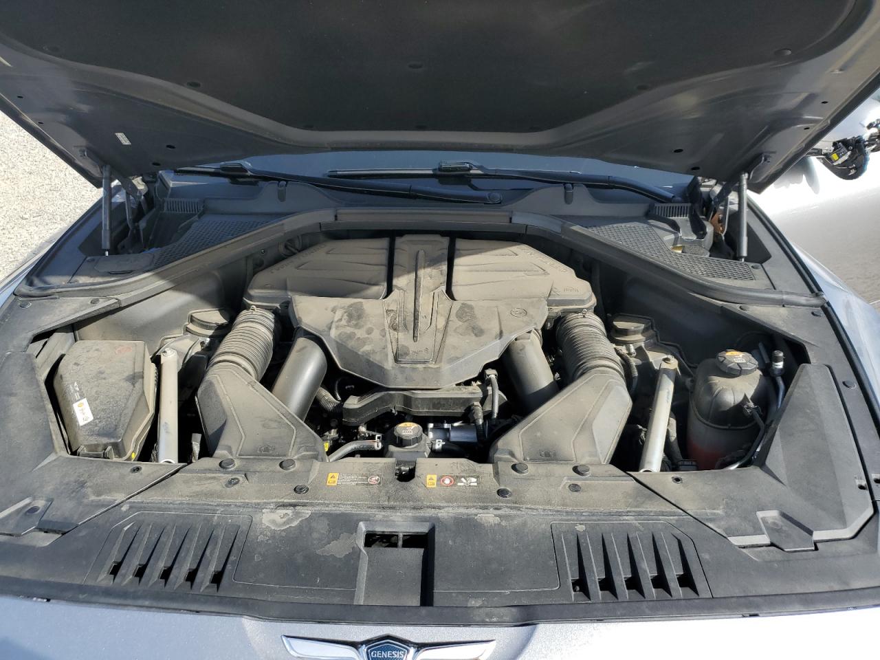 2021 Genesis GV80 - Image 12