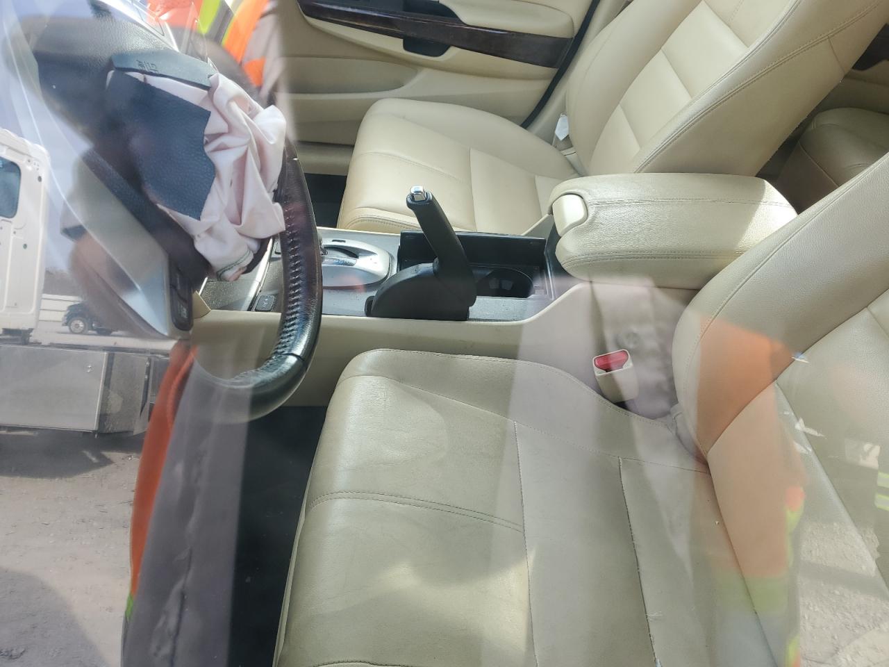 2010 Honda Accord - Image 7