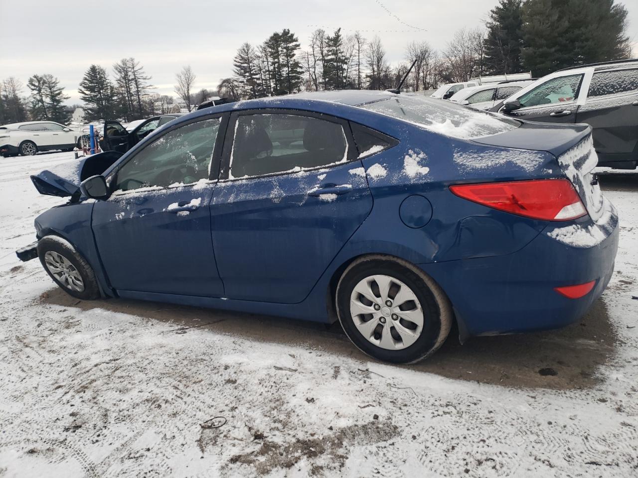 2016 Hyundai Accent - Image 2