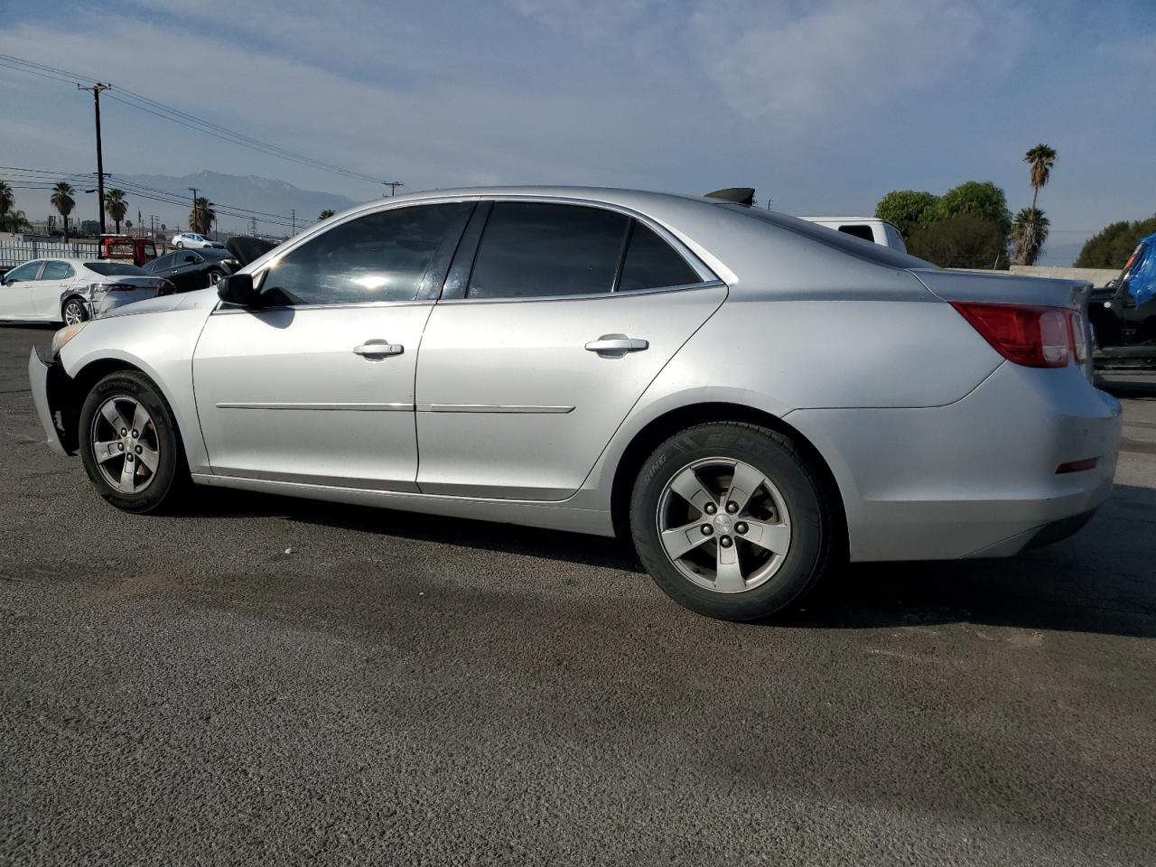 2015 Chevrolet Malibu - Image 2
