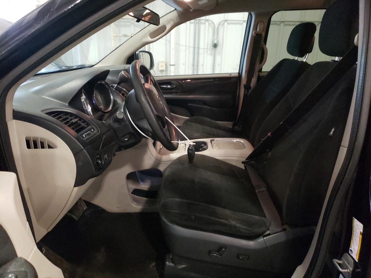 2012 Dodge Caravan - Image 7