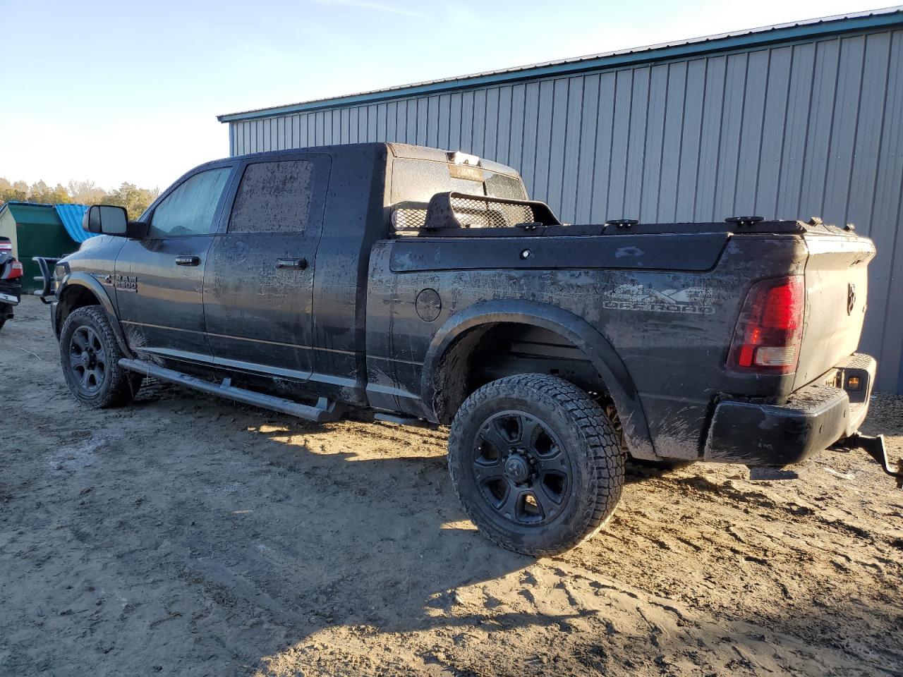 2017 RAM 2500 - Image 2