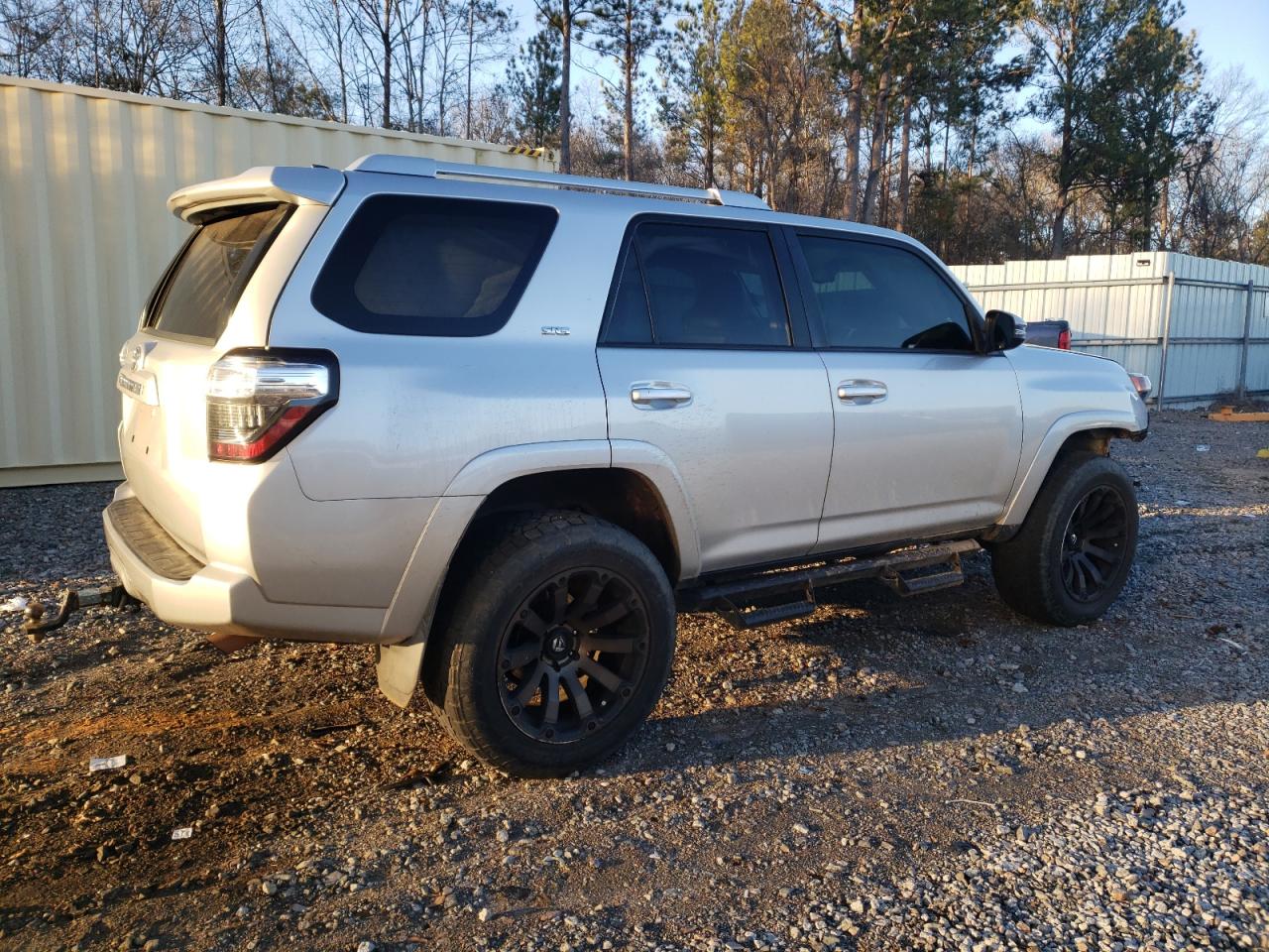 2017 Toyota 4Runner - Image 3